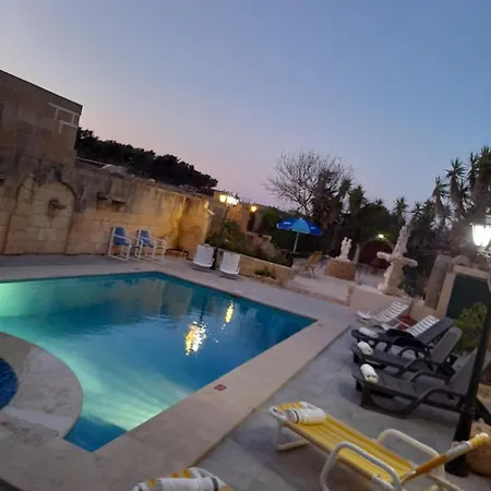 住宿加早餐酒店 Gozo Paradise Birbuba